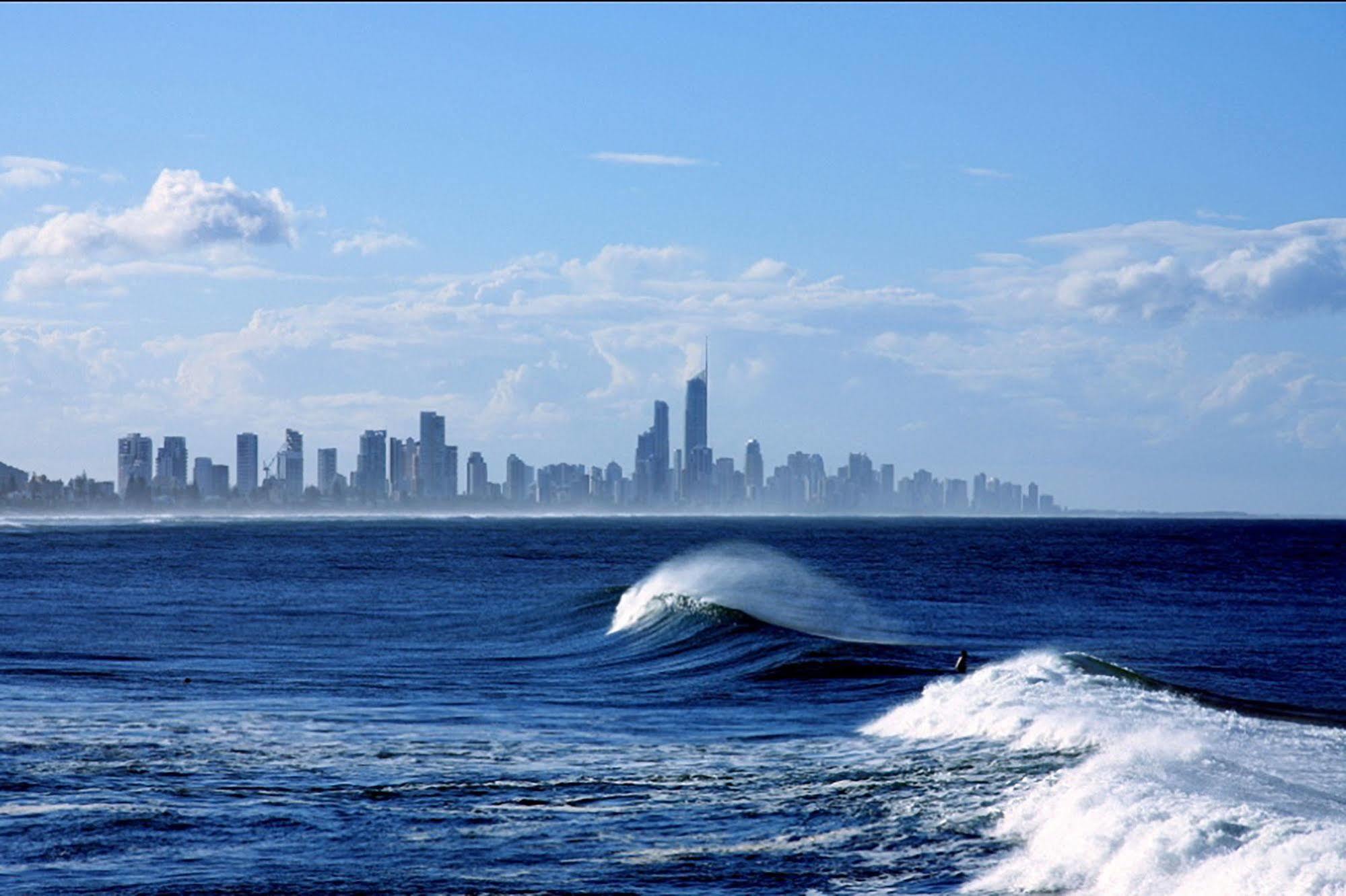 Aussie Resort Gold Coast Exterior photo
